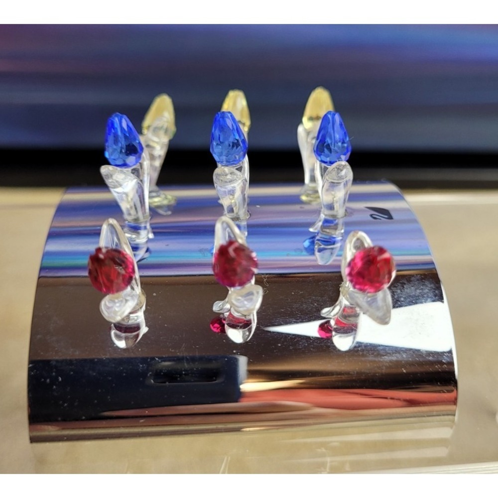 SWAROVSKI - Miniature Tulips - Crystal SCS Renewal with stand - Retired! - Picture 3 of 6